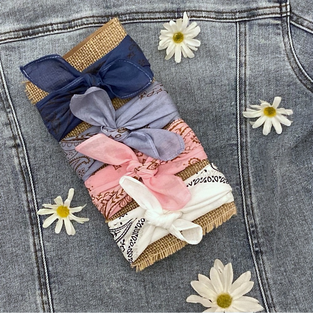 Bandana Bandanas ⭐️NWT Set of 4 “Blue Jean Baby” Hand Dyed, Sun Bleached SCARF - Picture 4 of 14